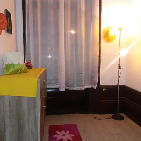 Casa Dragao Bed & Breakfast *