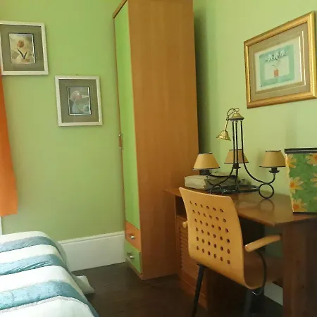 Casa Dragao Bed and Breakfast Πόρτο
