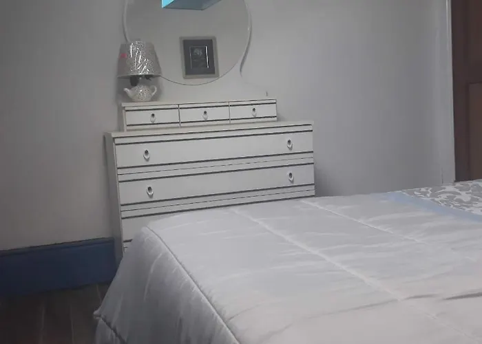 Casa Dragao Bed & Breakfast *