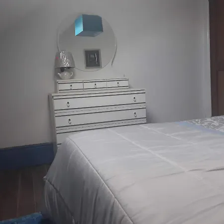 Casa Dragao Bed & Breakfast *